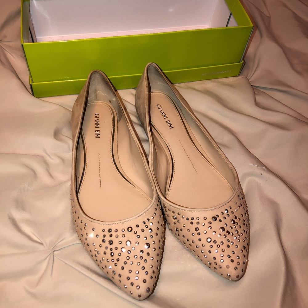 Gianni Bini flats